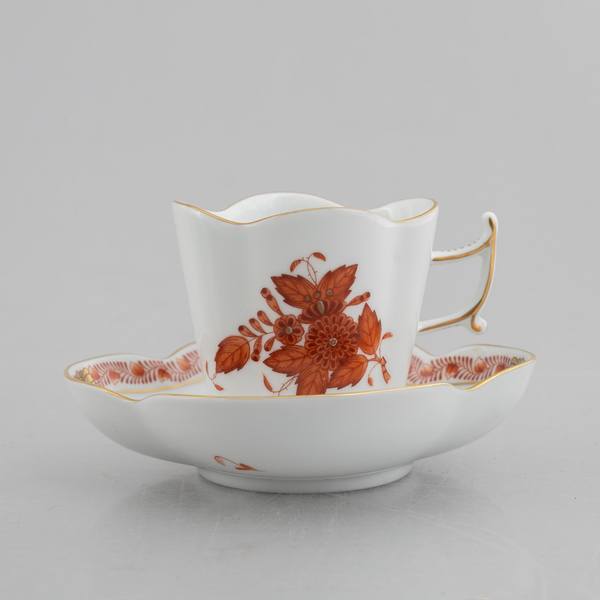 15 pieces of Herend porcelain, Hungary, 20th century.