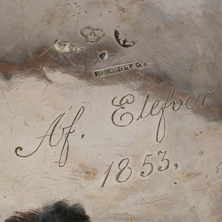 KAFFEKANNA, silver, gustaviansk, Arvid Floberg, Stockholm, 1789. Silvervikt ca 461 g.