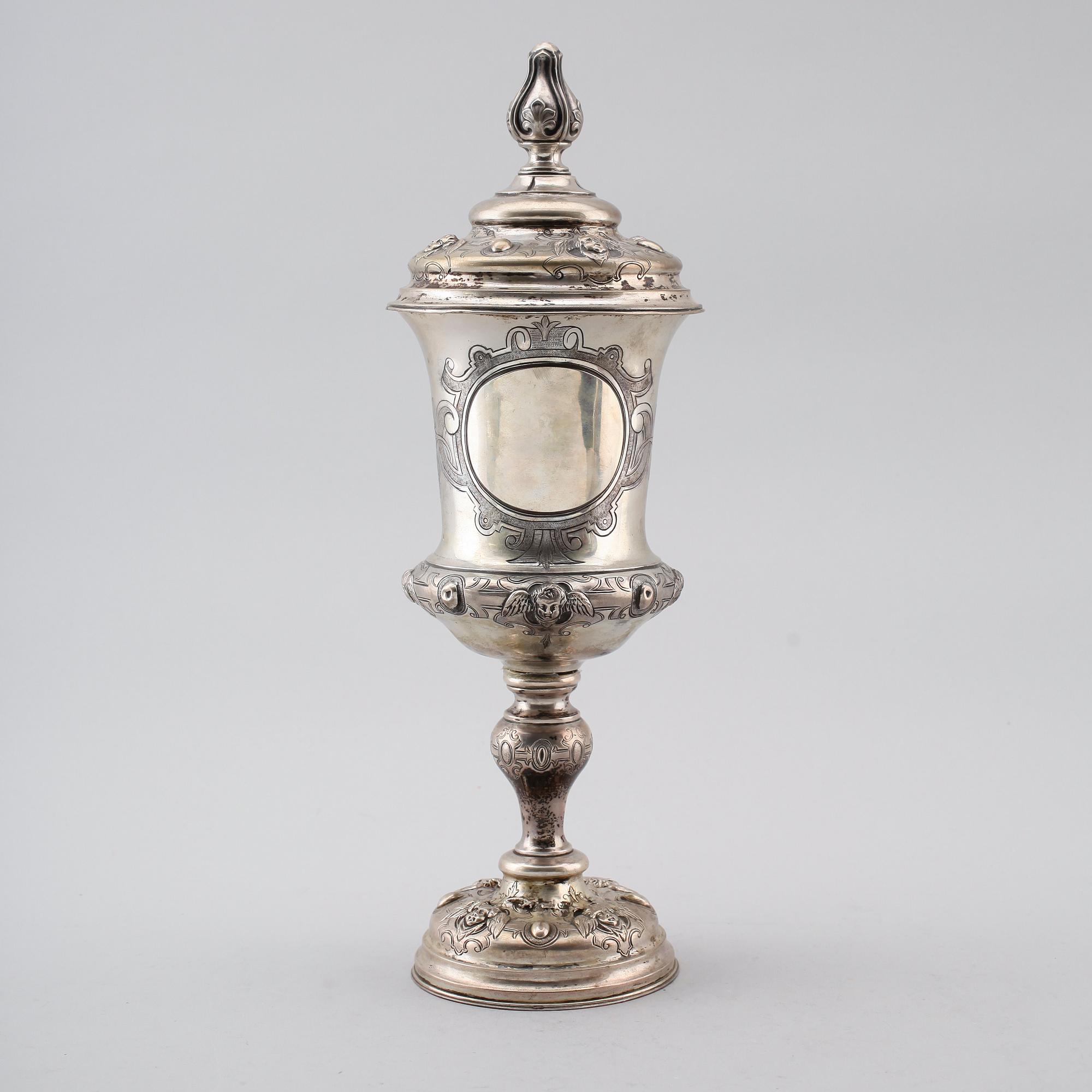 LOCKPOKAL, mellaneuropa, låghaltigt silver, 1800-talets andra hälft.