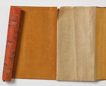 An imperial edict, Qing dynasty, Jiaqing period (1796-1820), dated 1809.