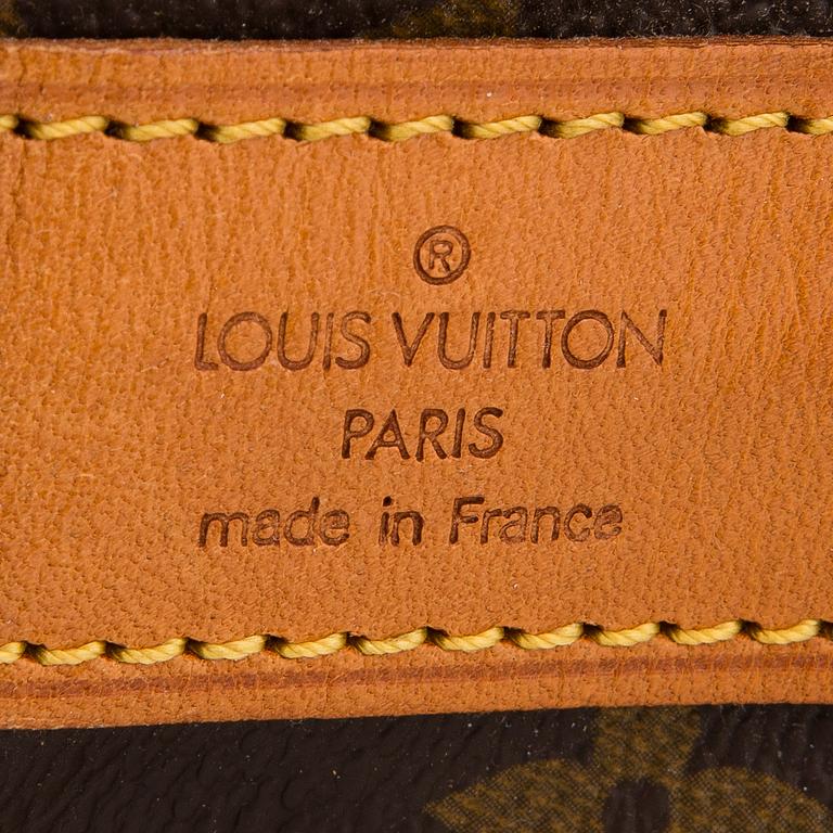 Louis Vuitton, A 'Monogram Cruiser 50' Bag.