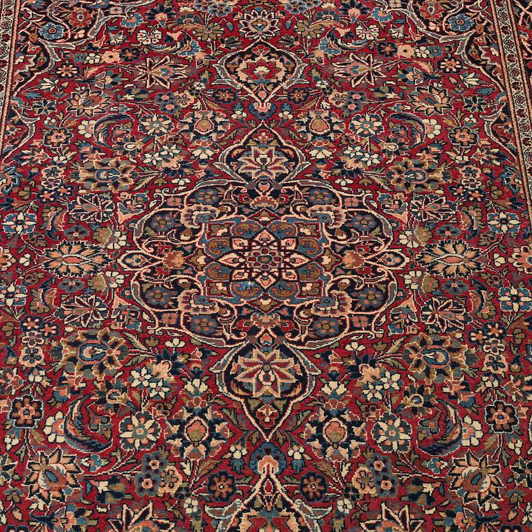 Matto, semi-antique/old Kashan, ca 203 x 130,5 cm.