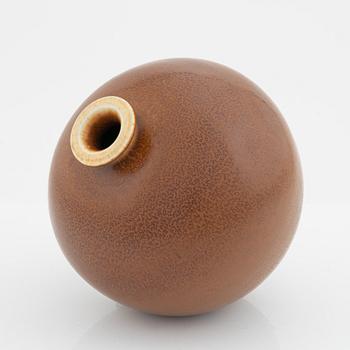 Berndt Friberg, a stoneware vase, Gustavsberg studio, Sweden 1969.