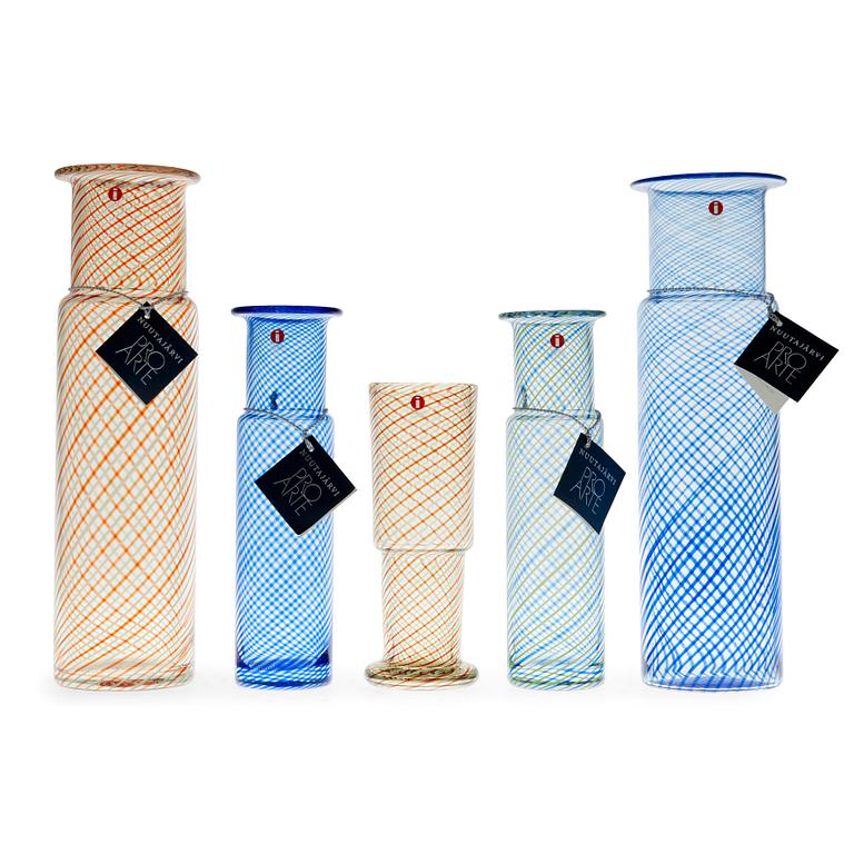 Kerttu Nurminen, KONSTGLAS SET, 5 DELAR.