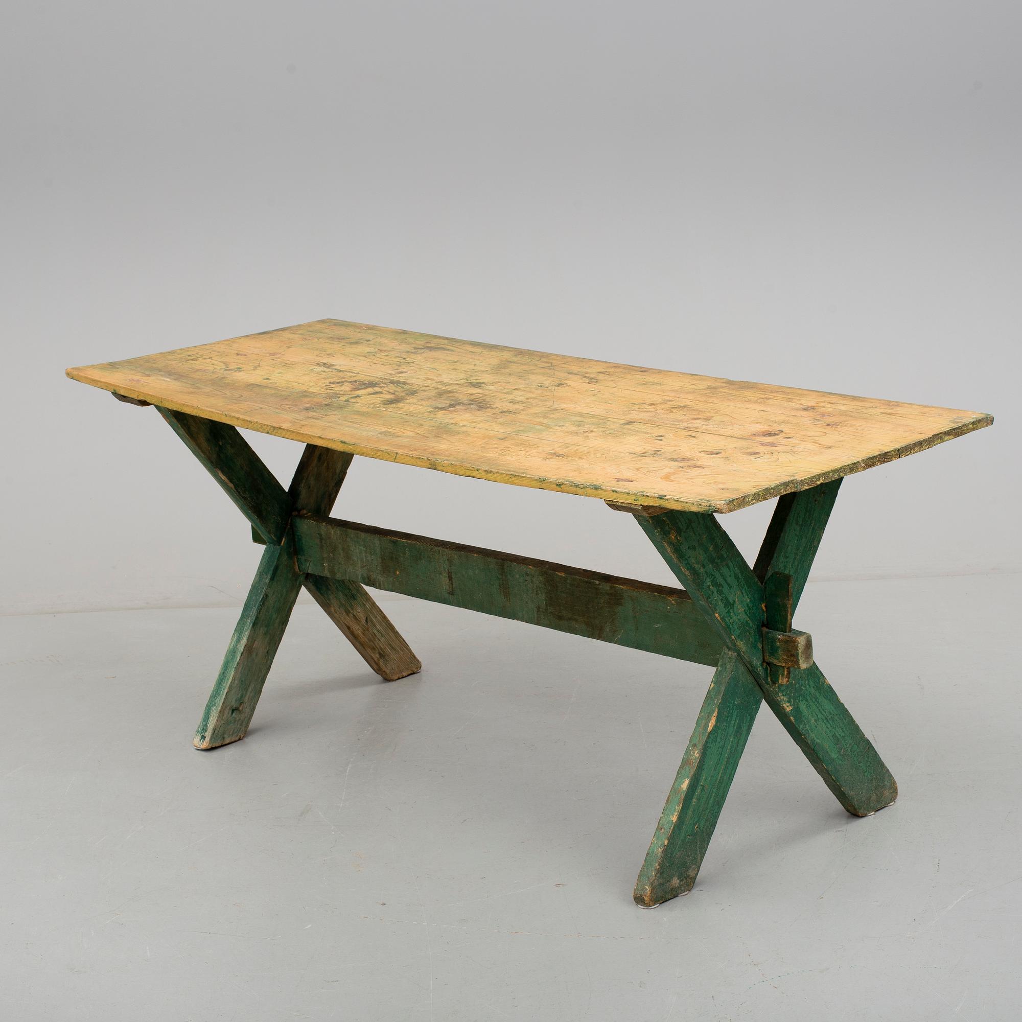 MATBORD, s k bockbord, 1900-talets första hälft.