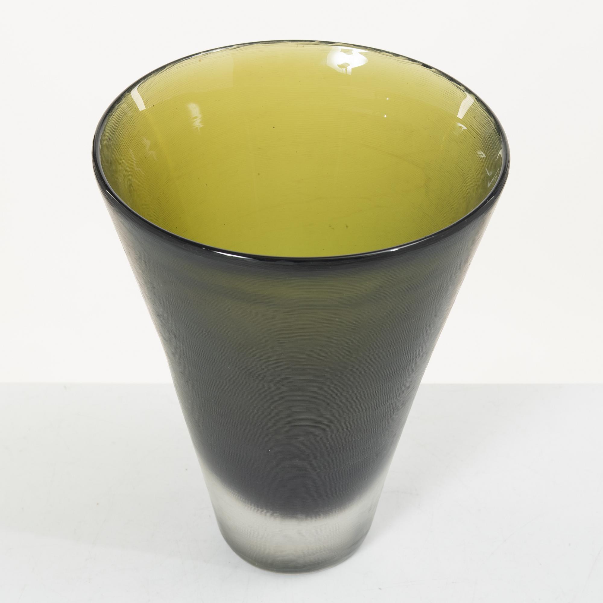 Paolo Venini, an "Inciso" glass vase, Murano, Italy 1950/60s.