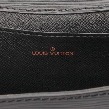 CLUTCH, Louis Vuitton.