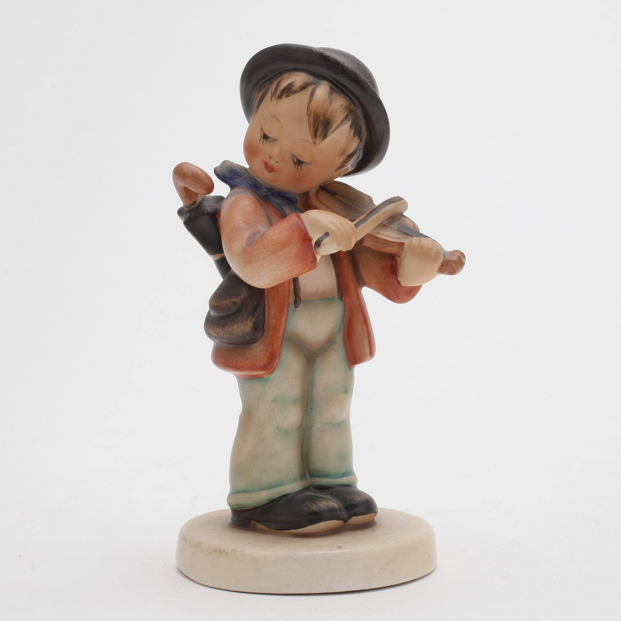 FIGURINER, 5 st, porslin, MJ Hummel, Goebel, 1900-tal.