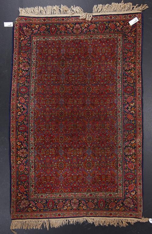 MATTA, orientalisk, ca 218 x 140.