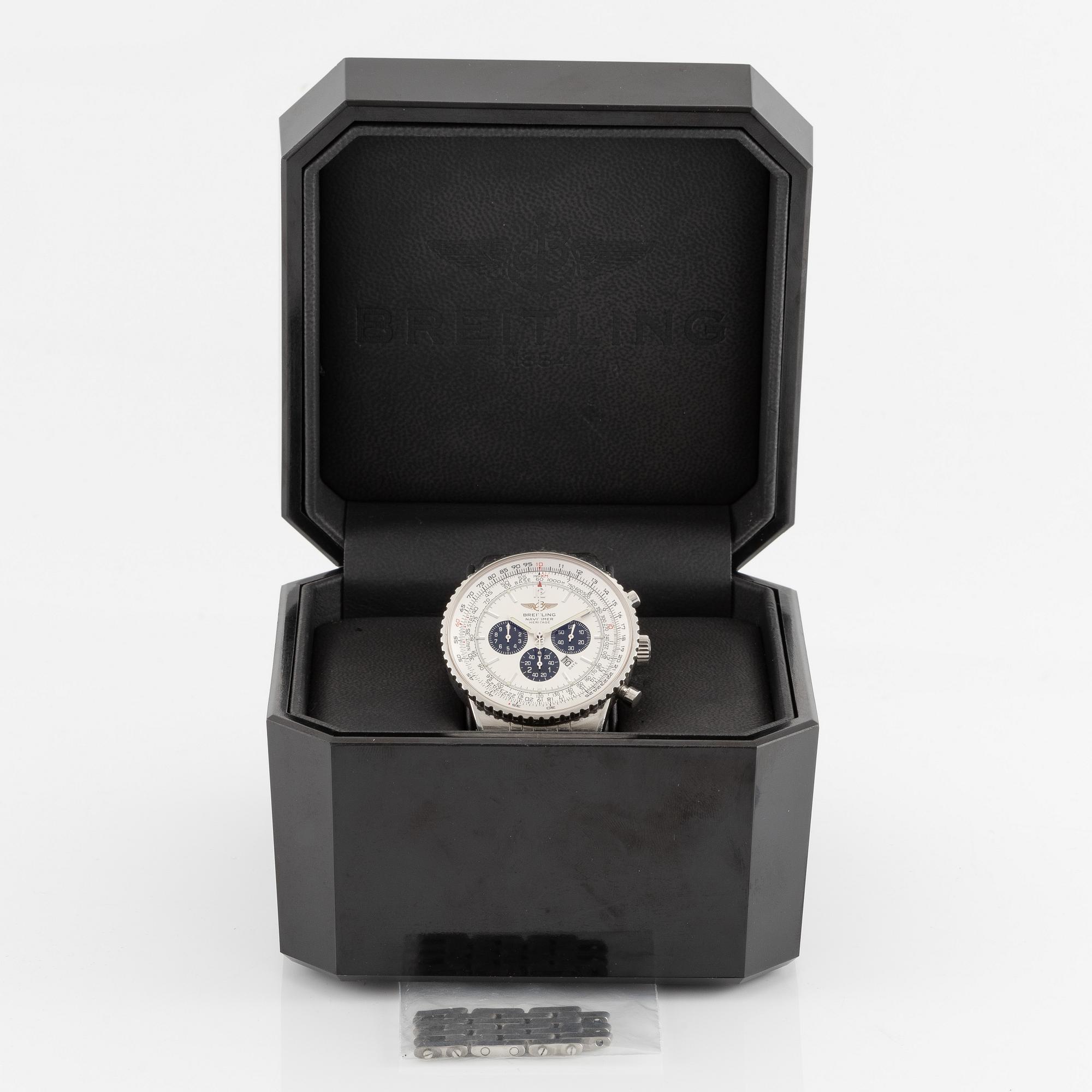 Breitling, Navitimer Heritage, Chronometer, chronograph, wristwatch, 43 mm.