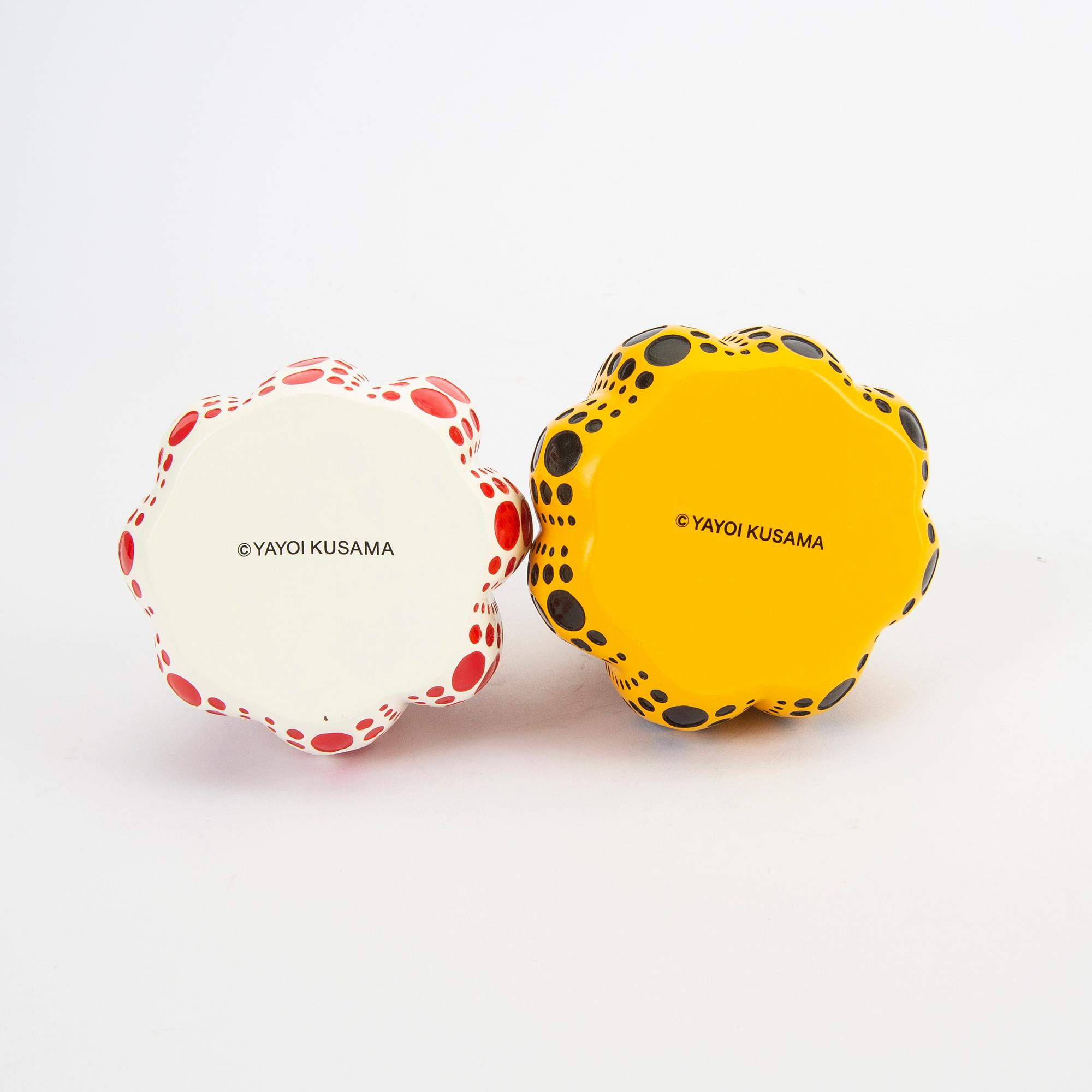 Yayoi Kusama, efter. Objekt/multipel, "Pumpkin", 2 st, utgiven av Benesse Holdings Inc., Naoshima, Japan, 2013.