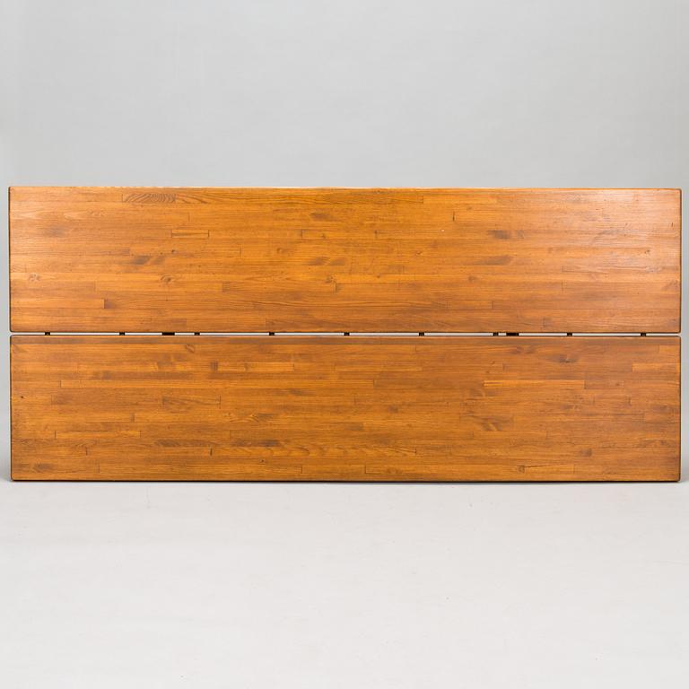 Ilmari Tapiovaara, a 1960's 7-piece 'Pirkka' dining set for Laukaan Puu.