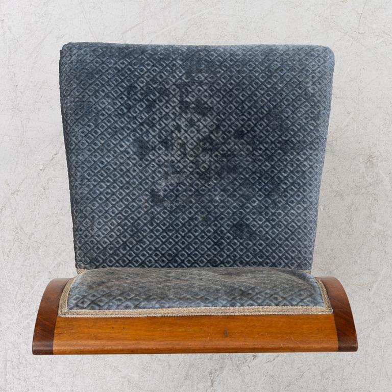 Stolar ett par, sengustavianska, 1800-talets början.