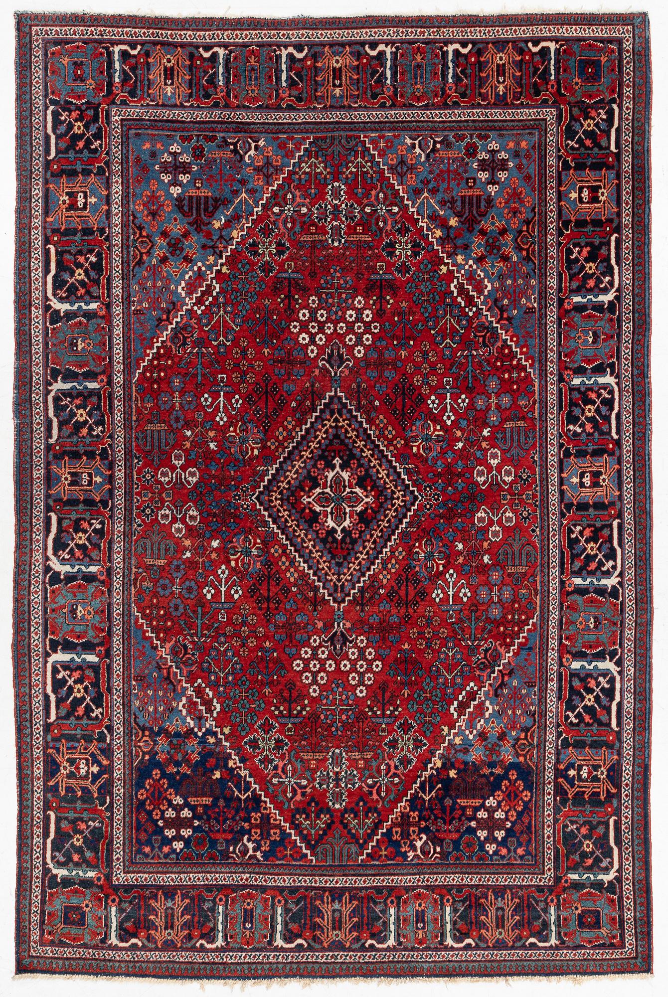 Carpet, Josaghan antique, approx. 330 x 217 cm.