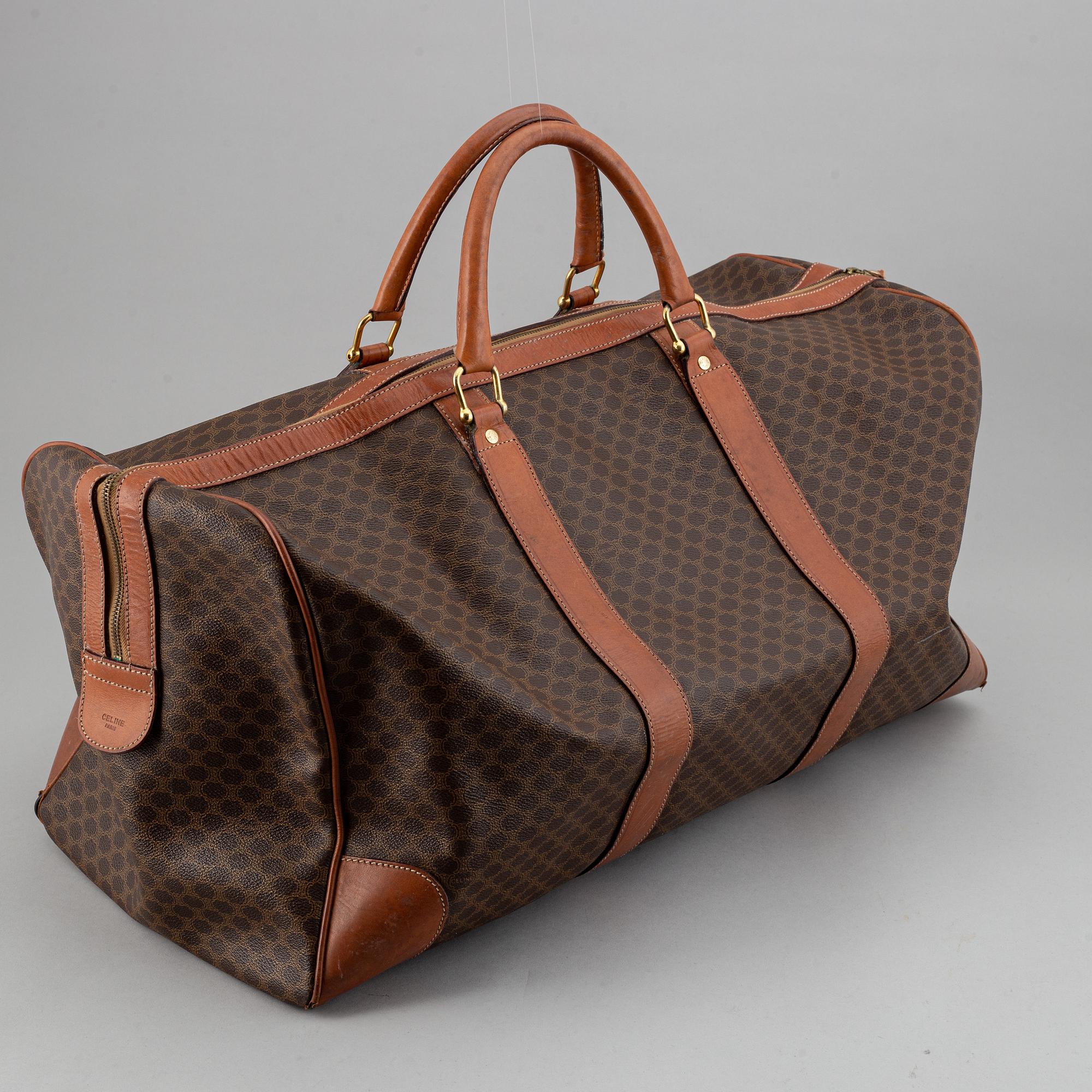 CÉLINE, monogram canvas weekendbag.
