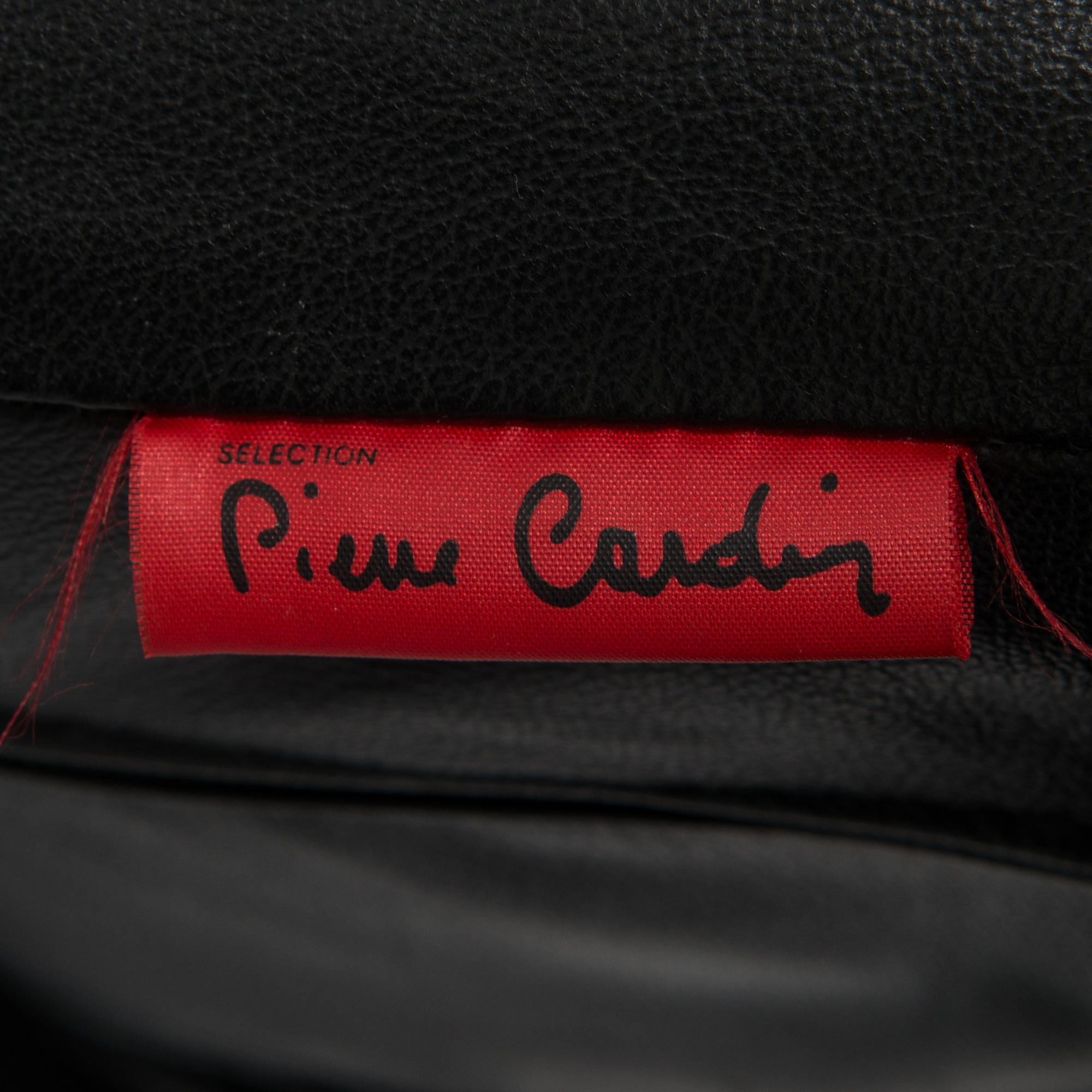Pierre Cardin, nojatuolipari, 1900-luvun loppu.