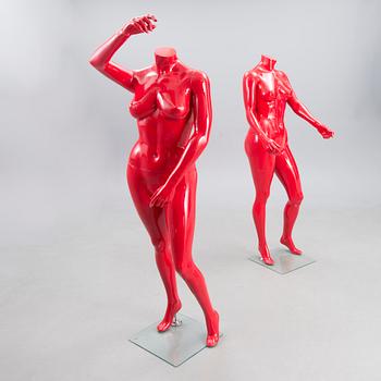 Mallinukkeja, 2 kpl.