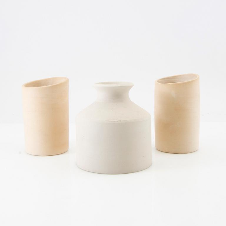 Gunnar Nylund & Anita Nylund, vases 3 pcs. Own Workshop.