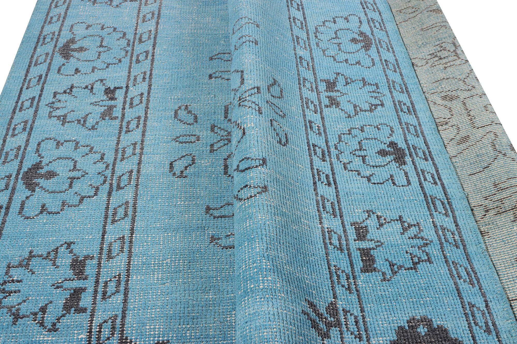 Matta, orientalisk, vintage design, ca. 364 x 265 cm.