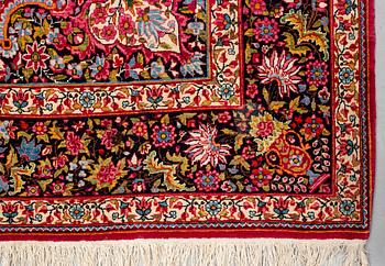 Matto, semi-antique Mashad, ca 224 x 141,5 cm.