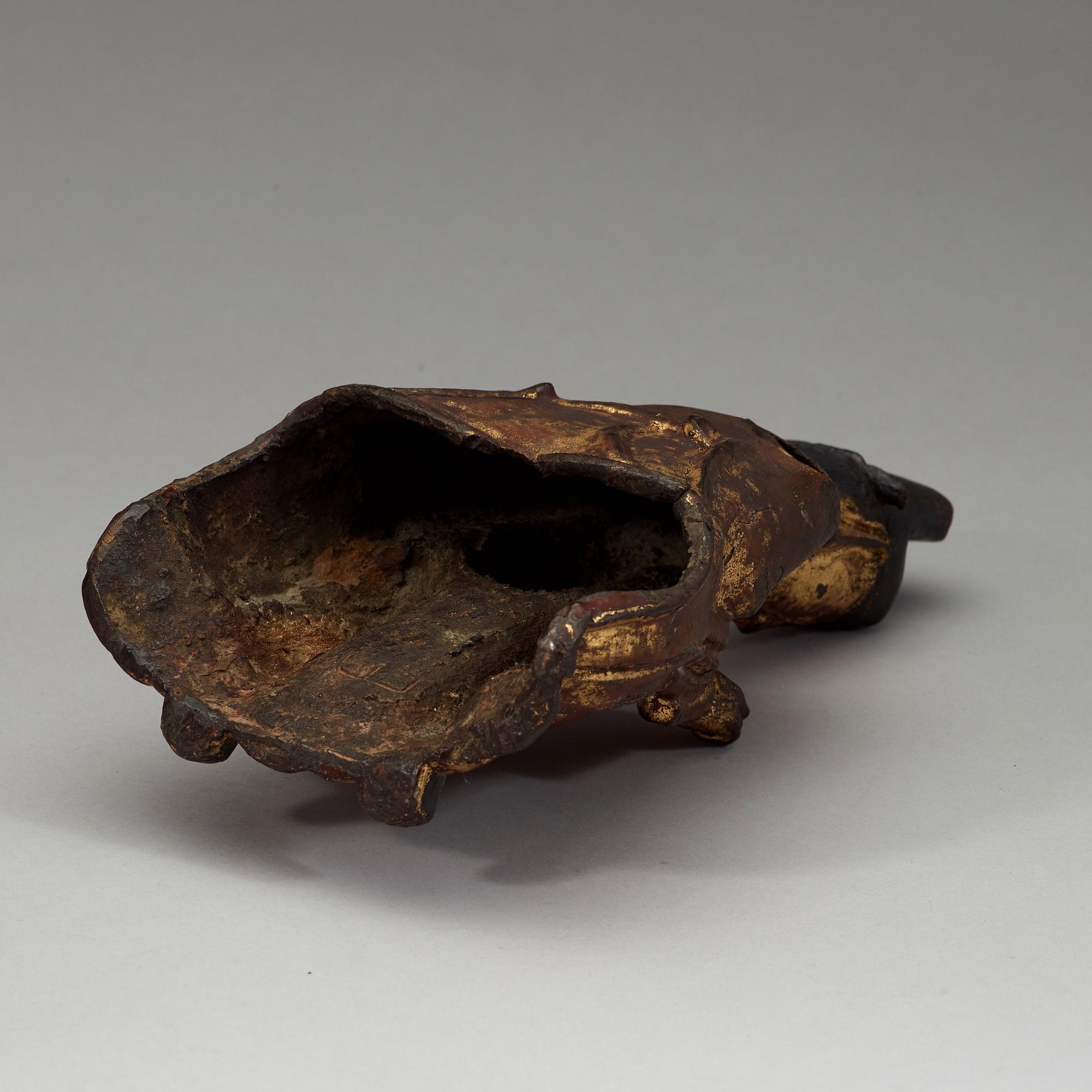 DAOISTISK DIGNITET, brons. Mingdynastin (1368-1644).