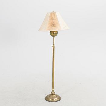 Golvlampa, 1900-talets första hälft.