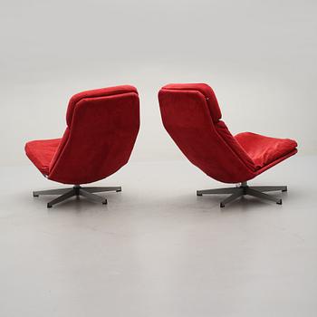 FÅTÖLJER, ett par, samt FOTPALL, 1900-talets tredje kvartal.