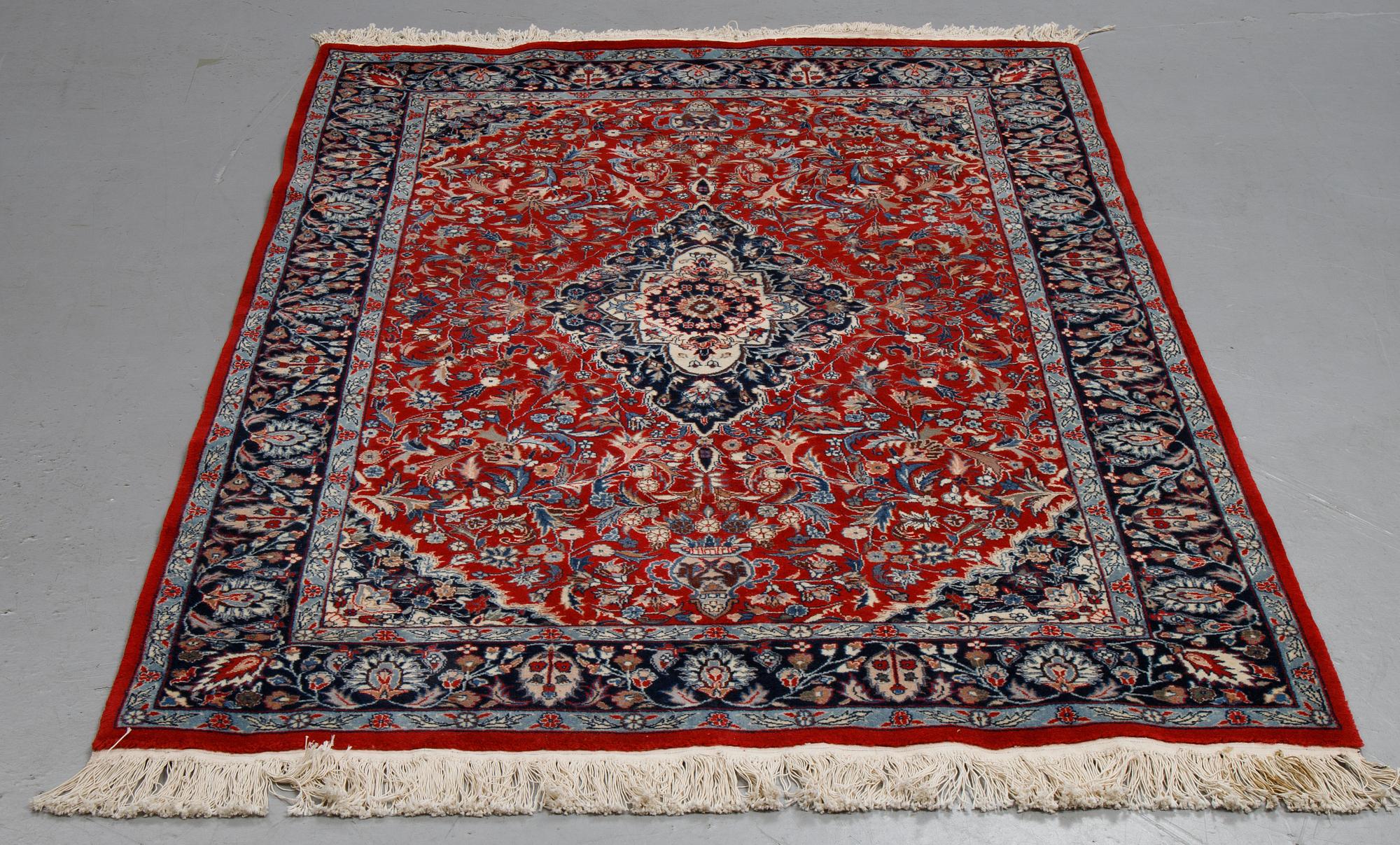 Matto, oriental, ca 190 x 126 cm.