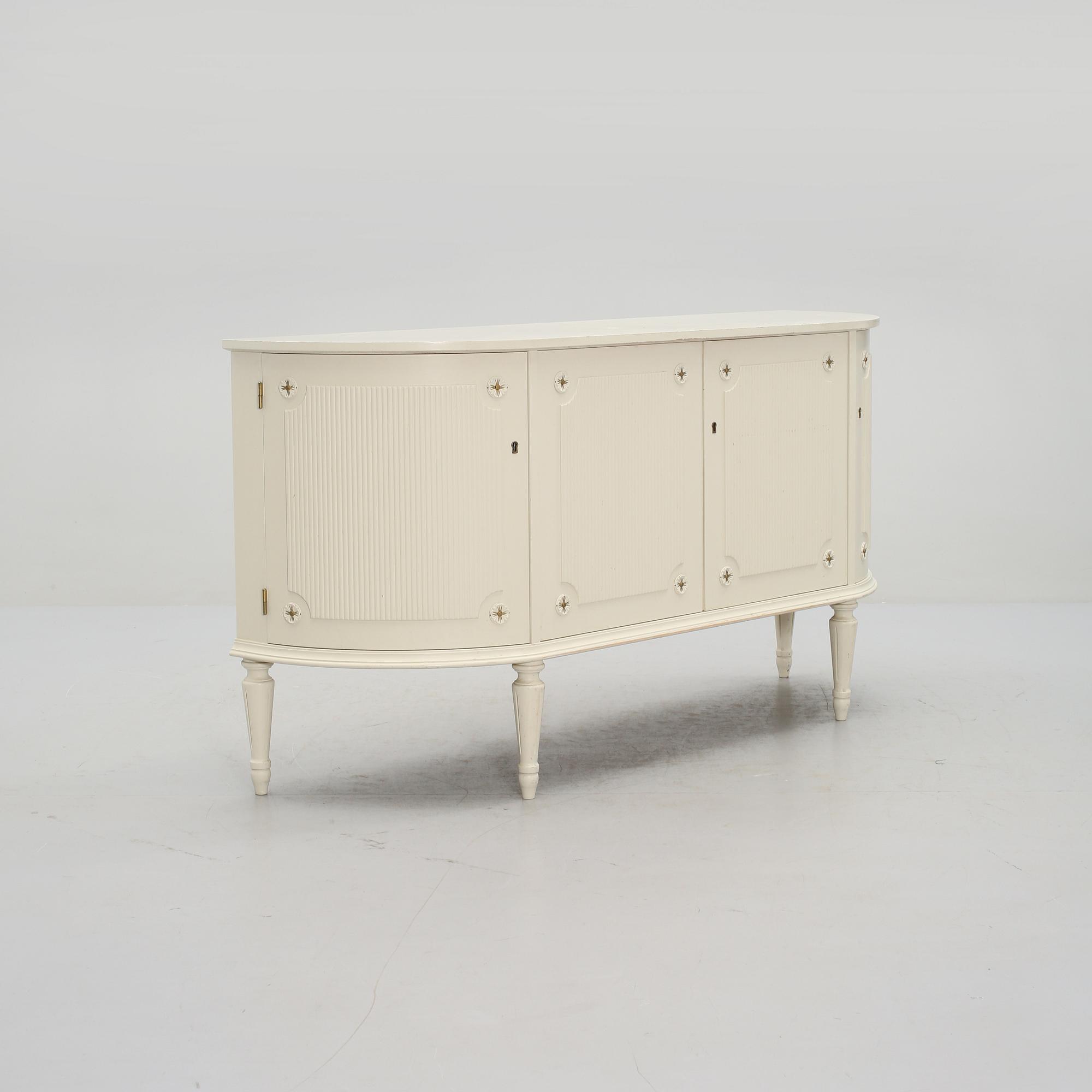 SIDEBOARD, gustaviansk stil, 1900-talets andra hälft.