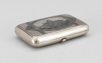 CIGARETTETUI, silver, Moskva 1892.