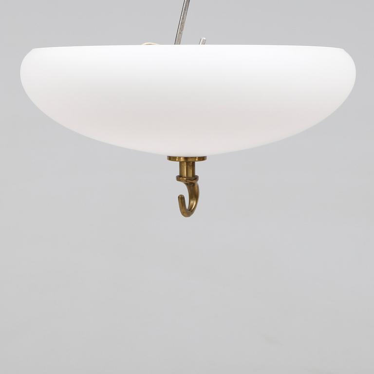 TAKLAMPA, tenn, 1900-talets första hälft. Höjd ca 62 cm.