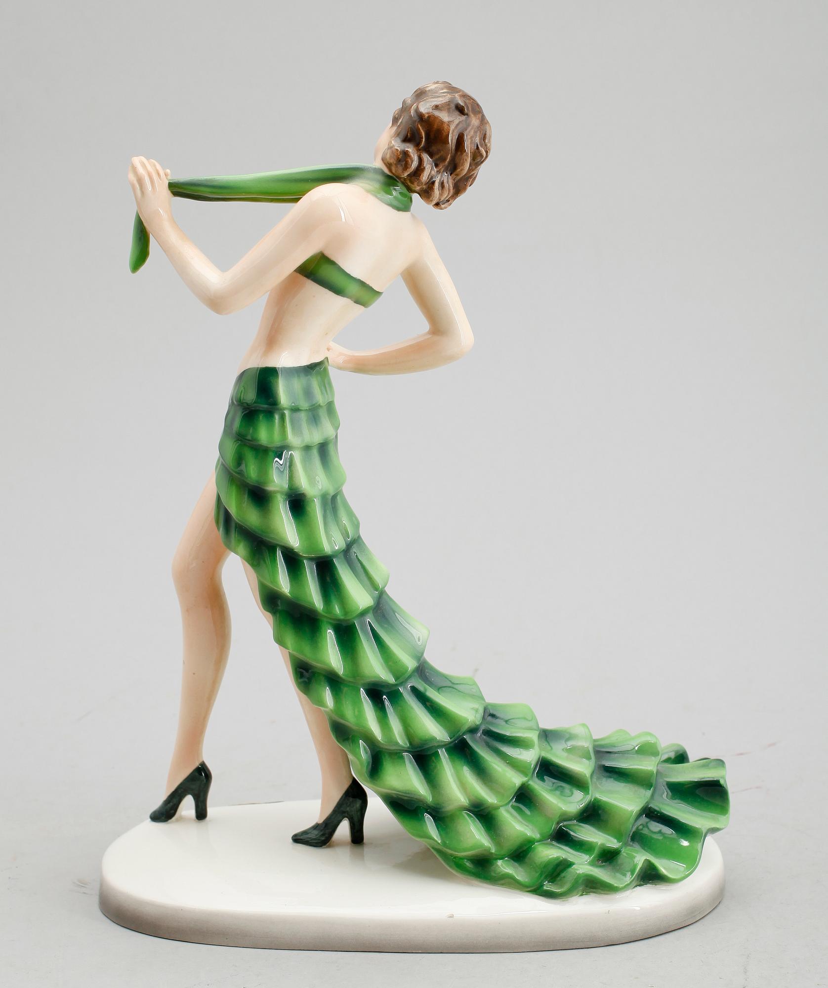 FIGURIN, porslin, Goldscheider, 1900-talets mitt.
