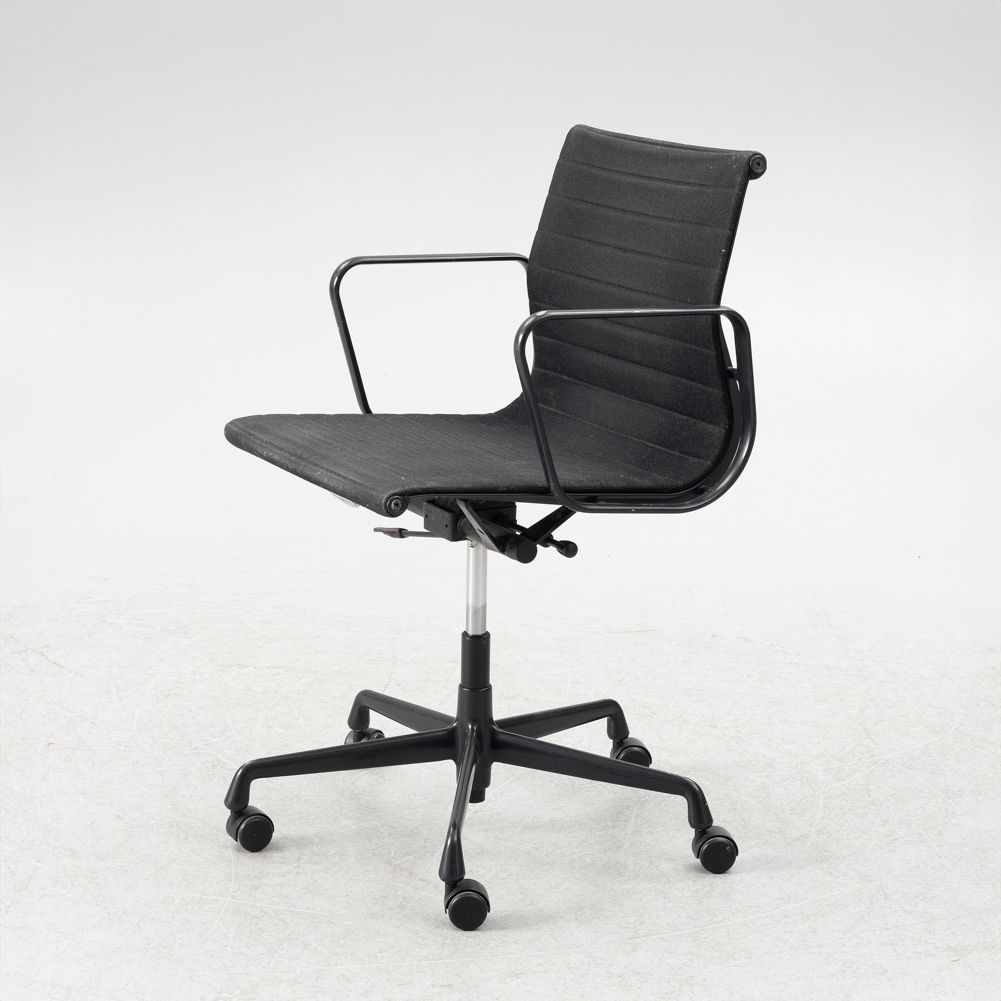 Charles & Ray Eames, office chair "EA 108" for Vitra.
