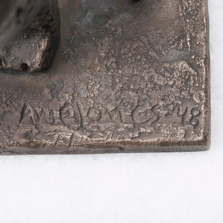 ARNE JONES, sculpture,  bronze with silver patina, signed Arne Jones, numbered 3/4 and dater 48.