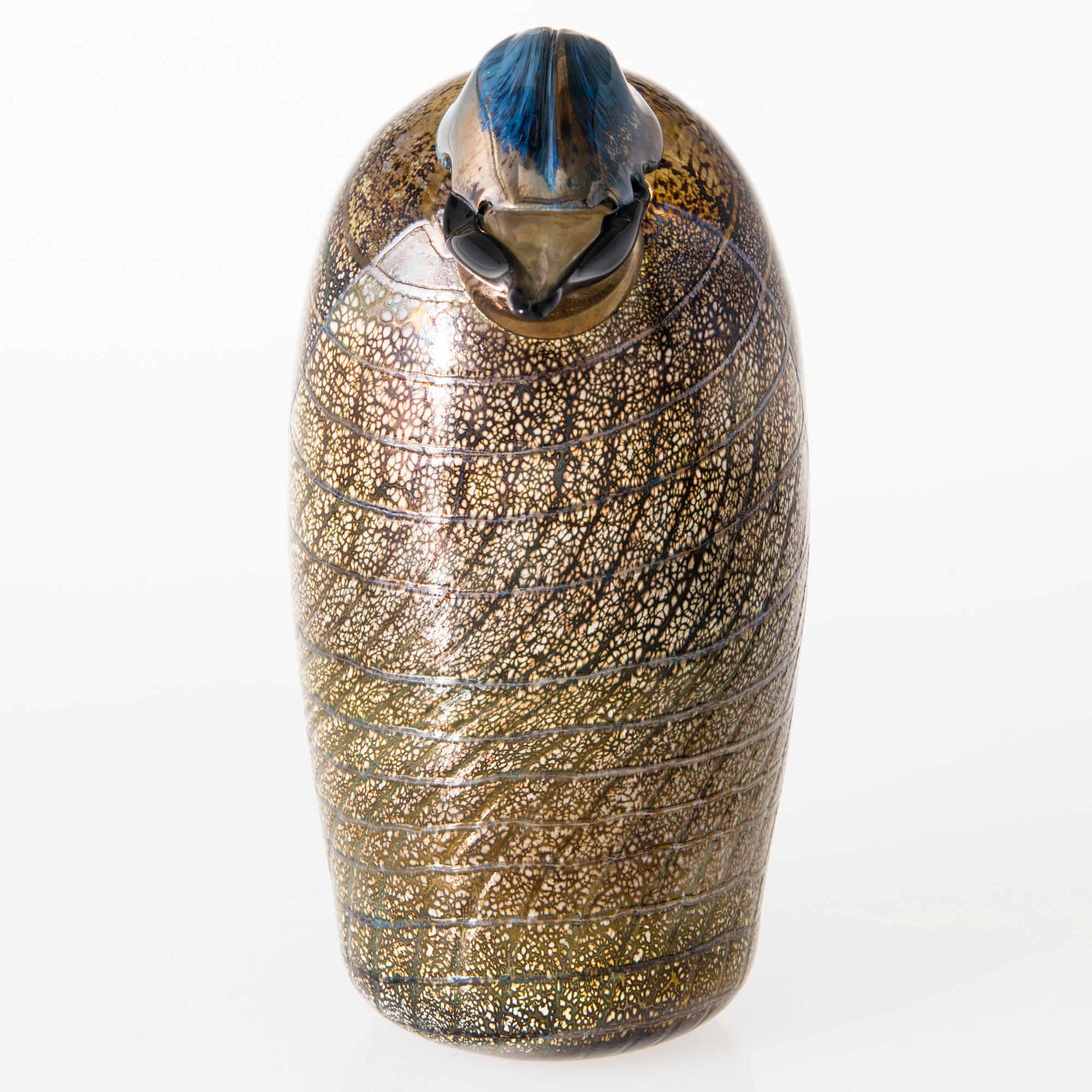 OIVA TOIKKA, a glass bird, signed Oiva Toikka Nuutajärvi.