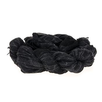 SCARF, Louis Vuitton.