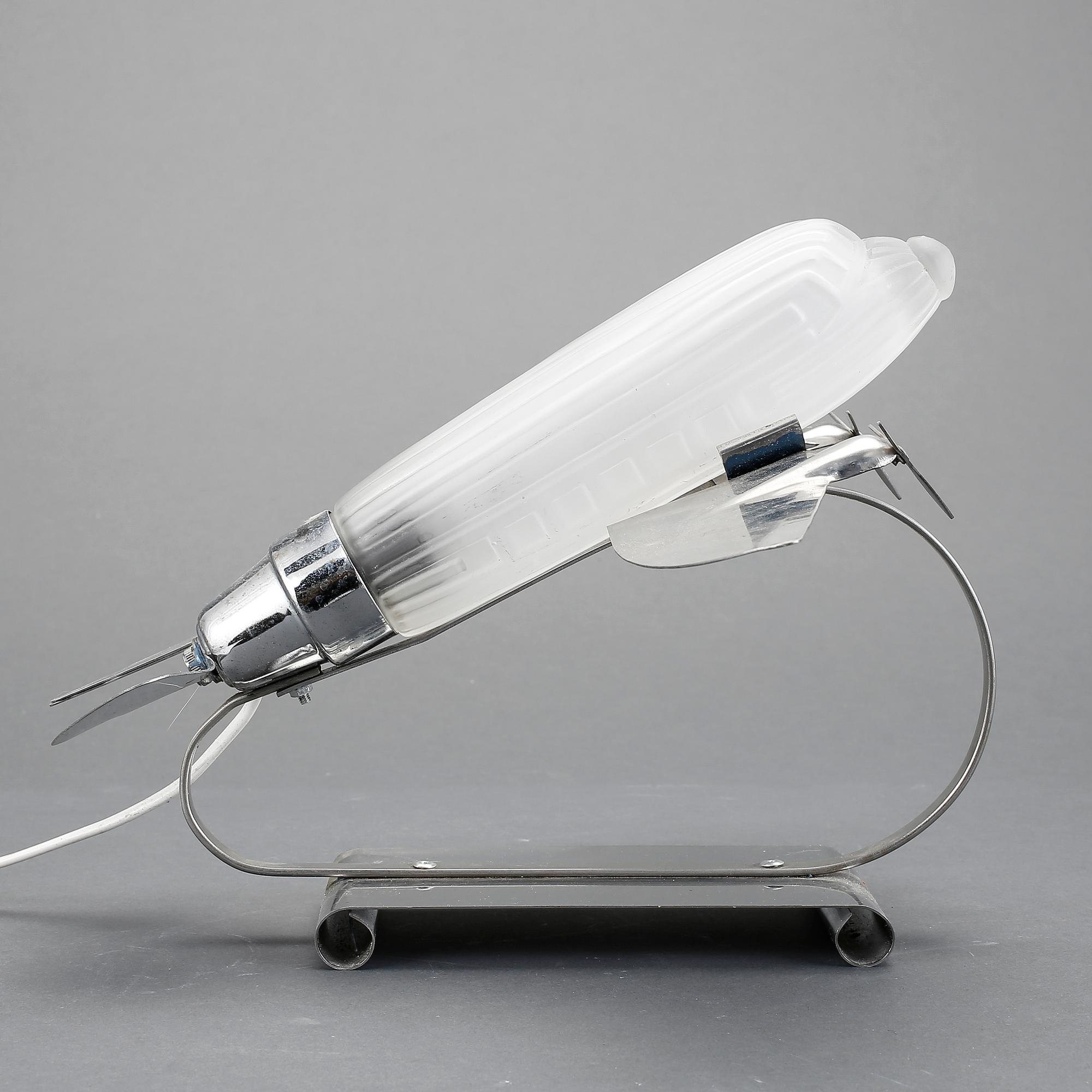 BORDSLAMPA, omkring 1900-talets mitt.