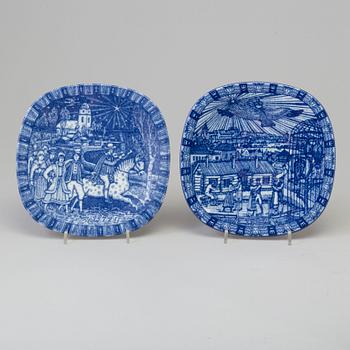 JULTALLRIKAR 30+1+13 st, porslin, Rörstrand, 1970-1999.