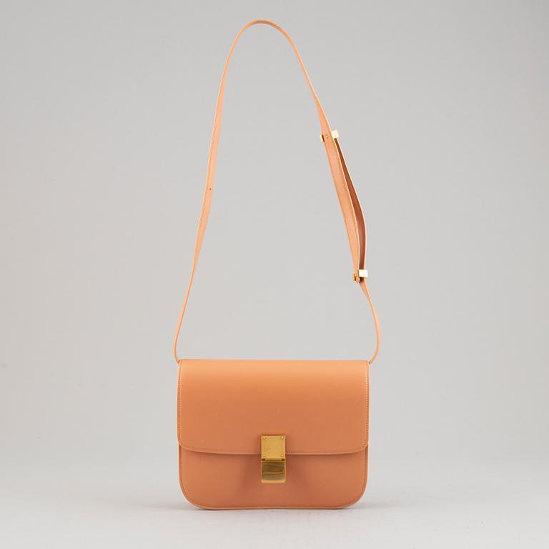Céline, a 'Medium Classic Bag' in box calfskin.
