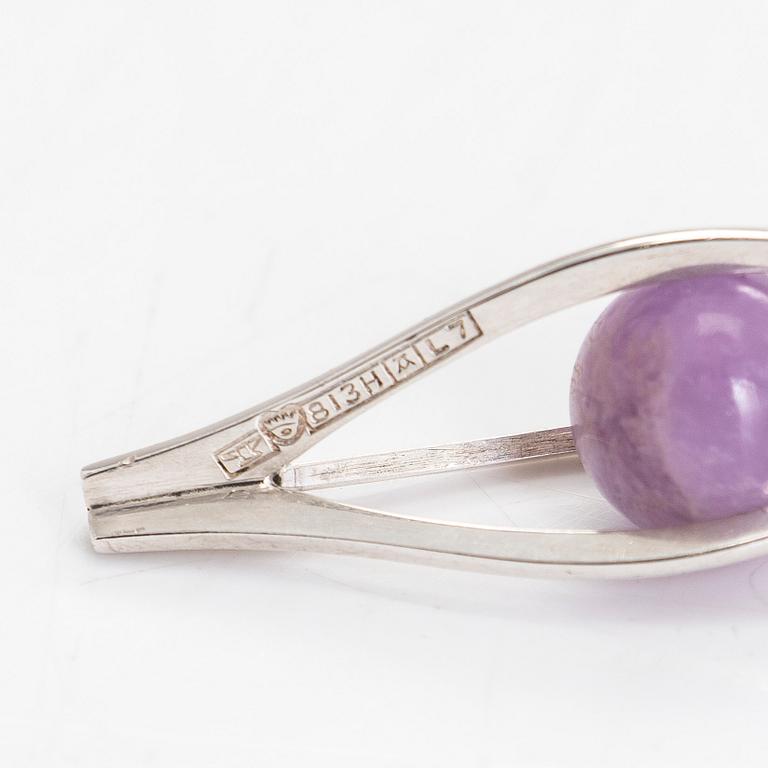 Elis Kauppi, a silver necklace, with amethyst quartz. Kupittaan Kulta, Turku 1964.