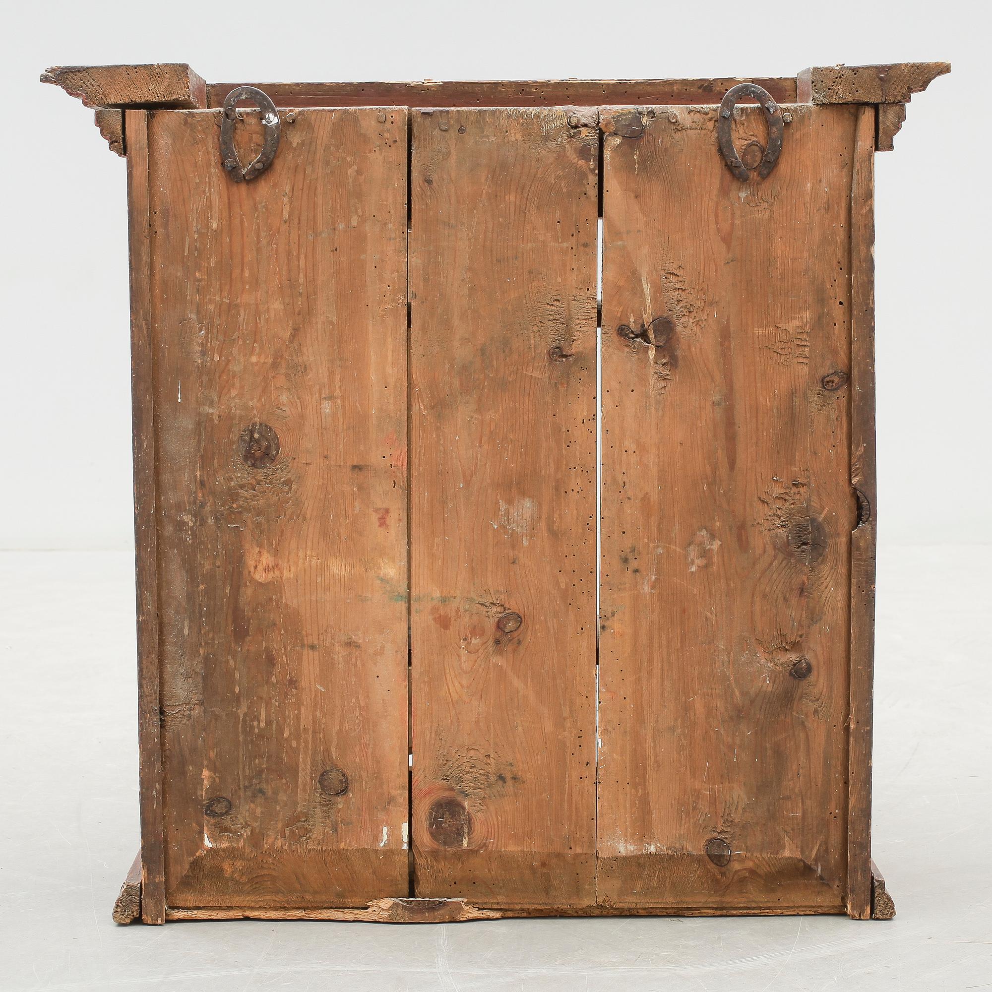 VÄGGSKÅP, allmoge, 1800-tal.