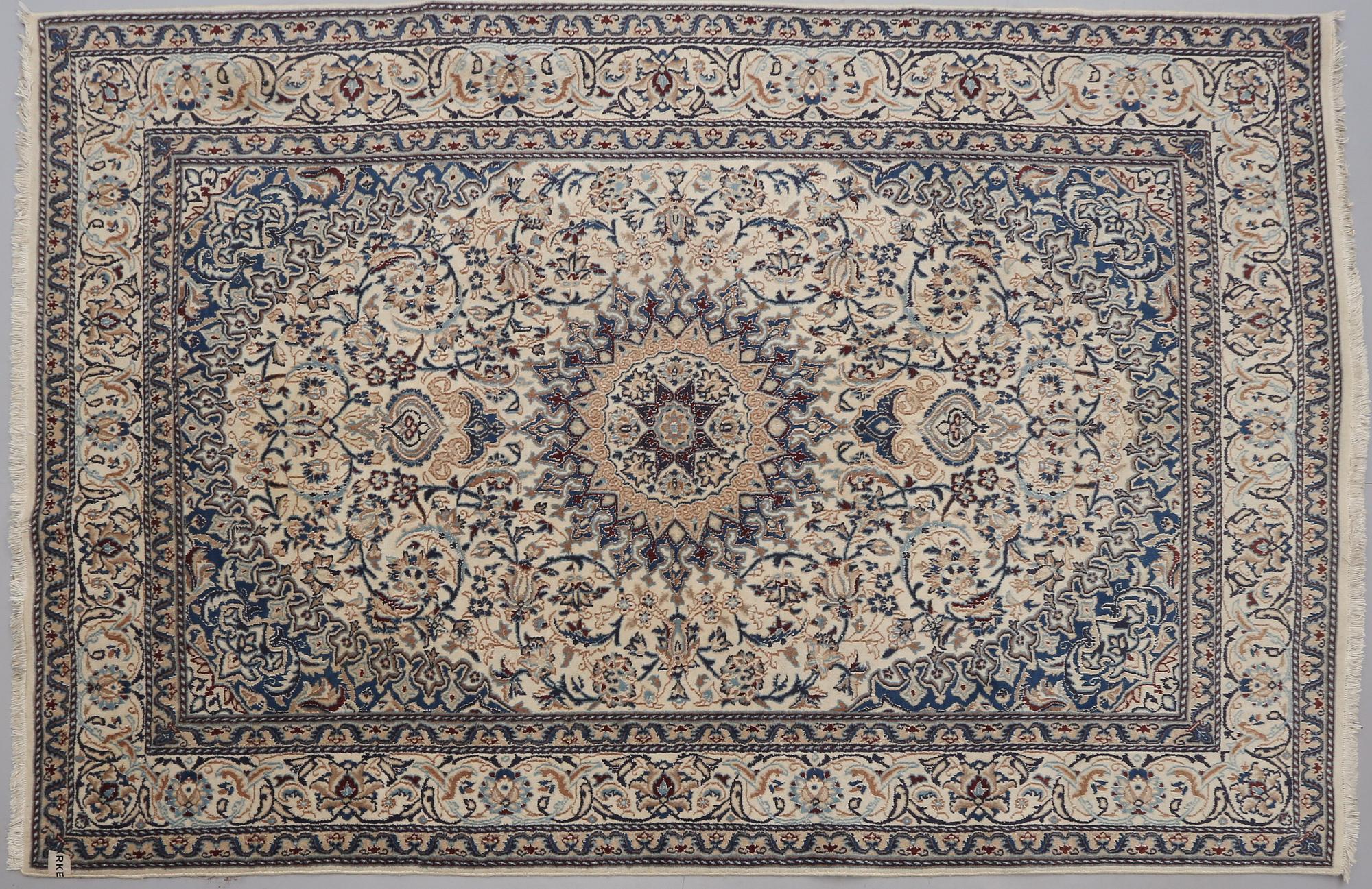 MATTA, Nain, old, 300 x 198 cm.