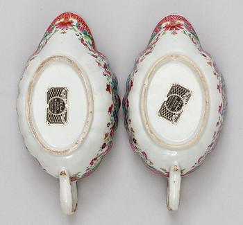 A pair of famille rose sauce boats, Qing dynasty, Qianlong (1736-95).