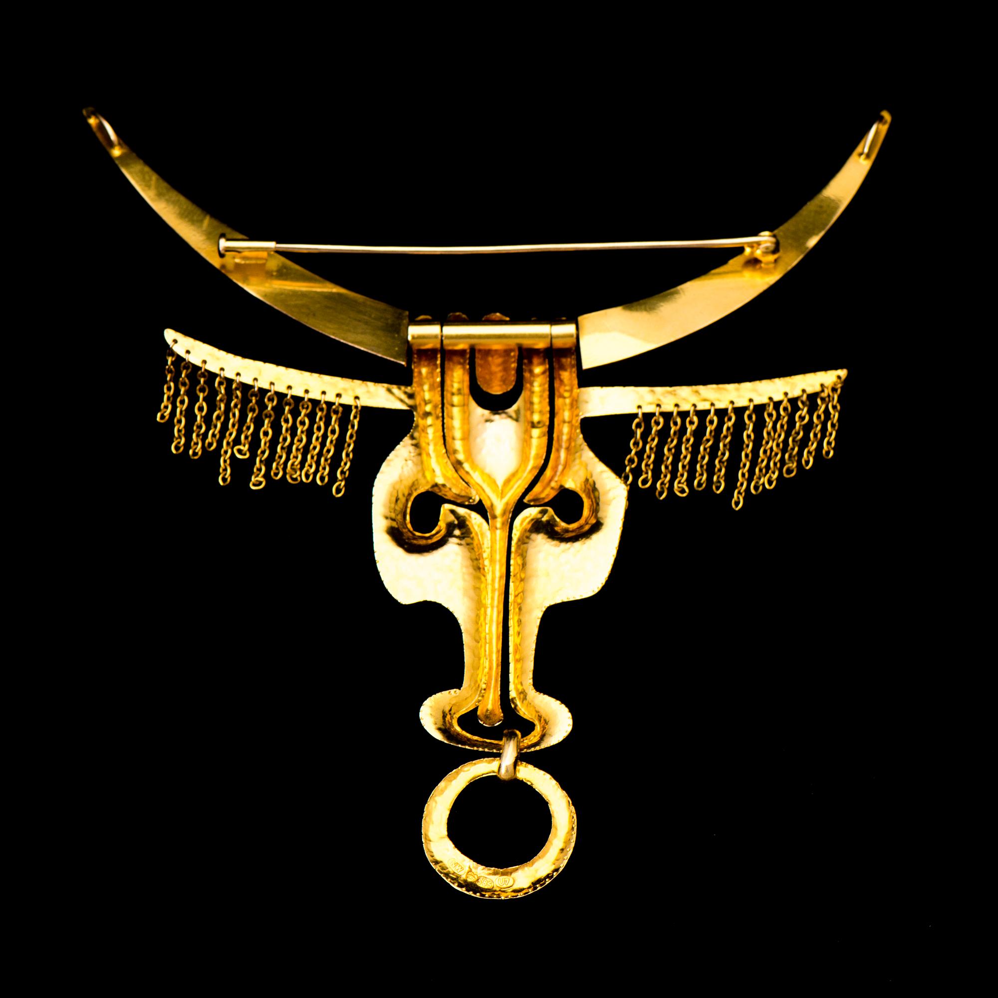 A TAPIO WIRKKALA BROOCH, 14K gold. Westerback, 1973.