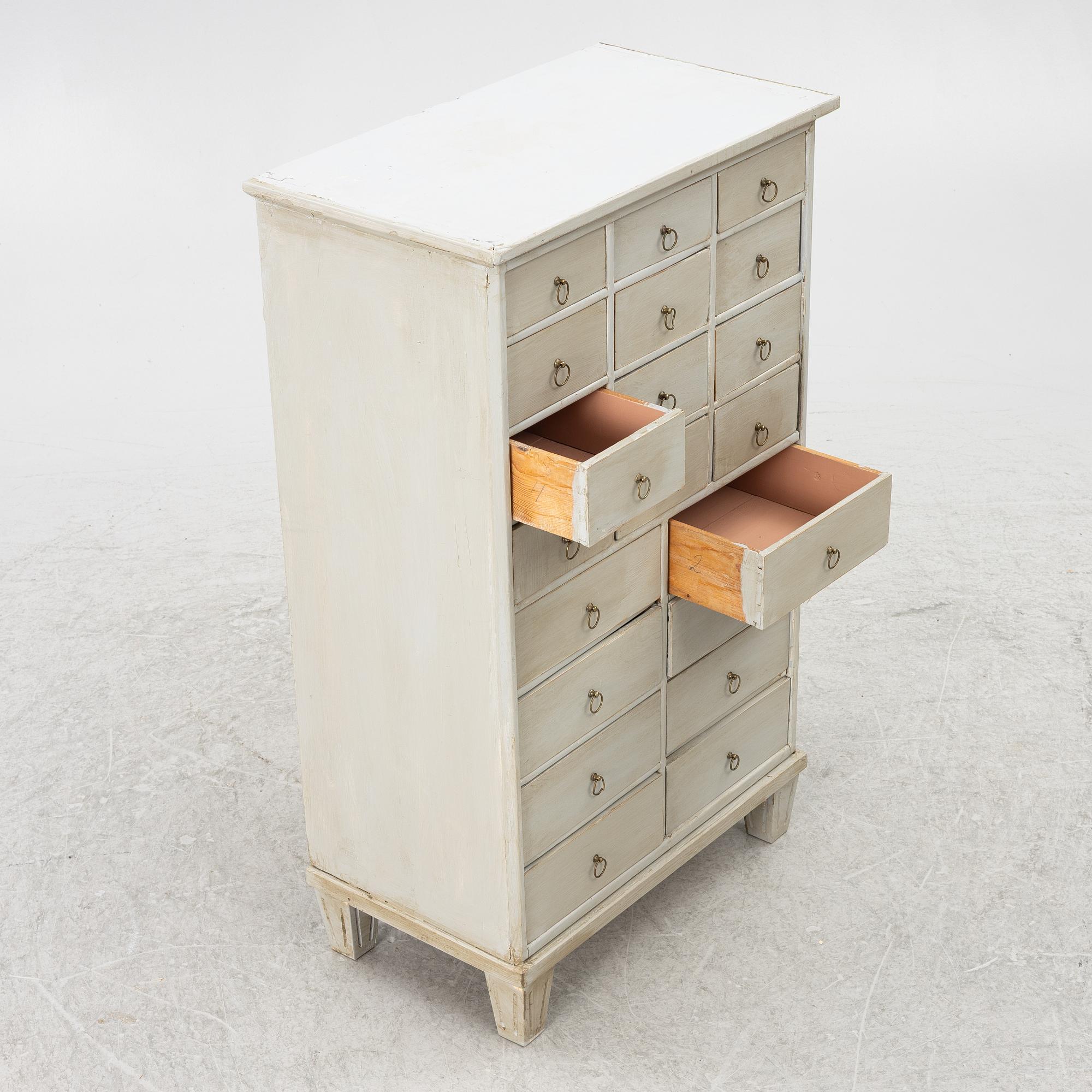 Drawer compartment, 19th century.