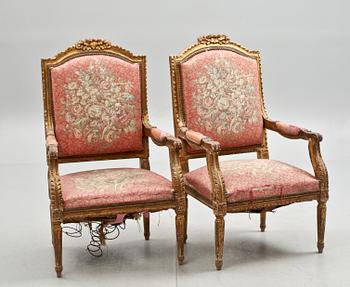 FÅTÖLJER, ett par, Louis XVI-stil, 1900-tal.