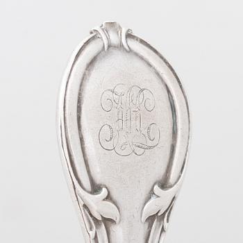 Gustaf Möllenborg, A silver cutlery, “Prins Fredrik”, Stockholm, including 1876 (24 pieces).