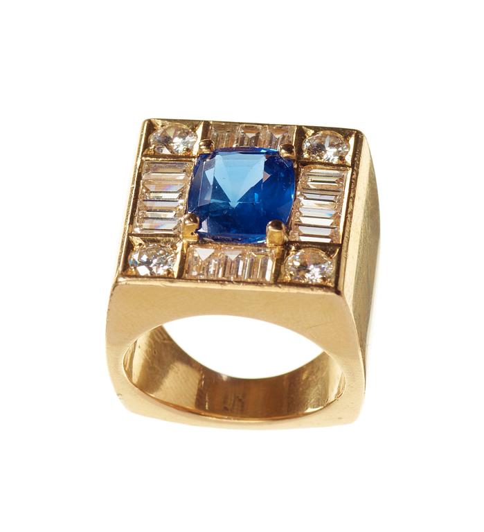 Kristian Nilsson, A Kristian Nilsson blue sapphire and diamonds 18k ring,