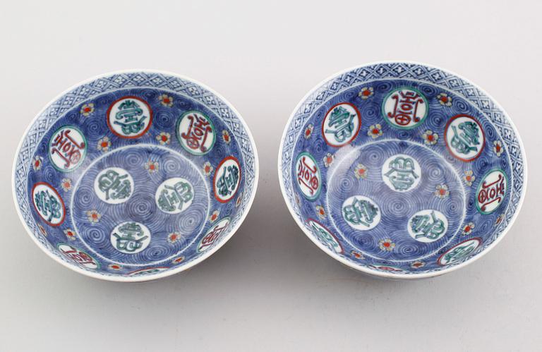 SKÅLAR, 1 par, porslin, Japan, 1900-tal.