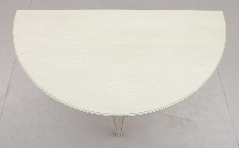 VÄGGBORD, gustaviansk stil, 1900-talets andra hälft.